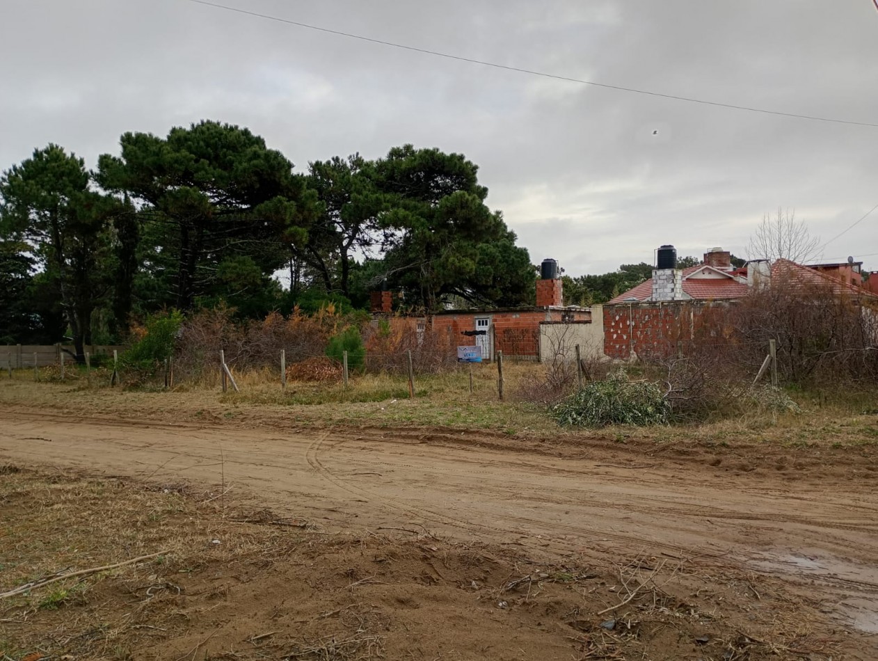 LOTE EN NUEVA ATLANTIS. 