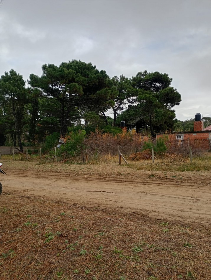 LOTE EN NUEVA ATLANTIS. 