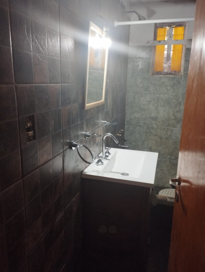 EN BLOCK. CHALET + DPTO + MONOAMBIENTE . 