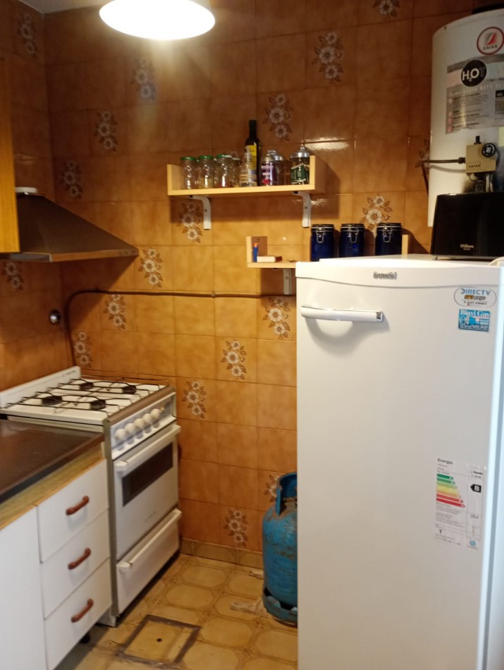 Dto, en alquiler frente almar