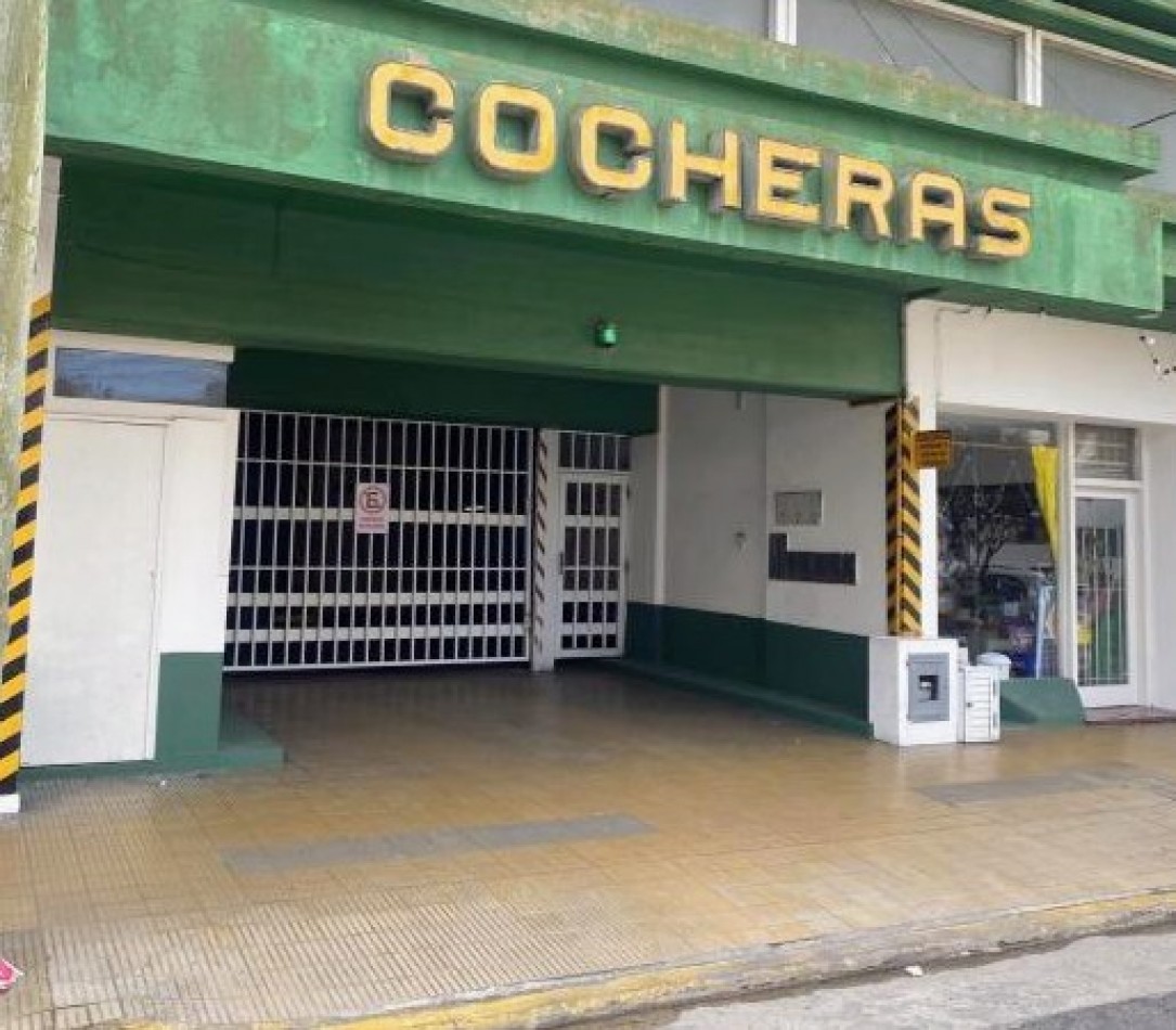 COCHERA EN VENTA