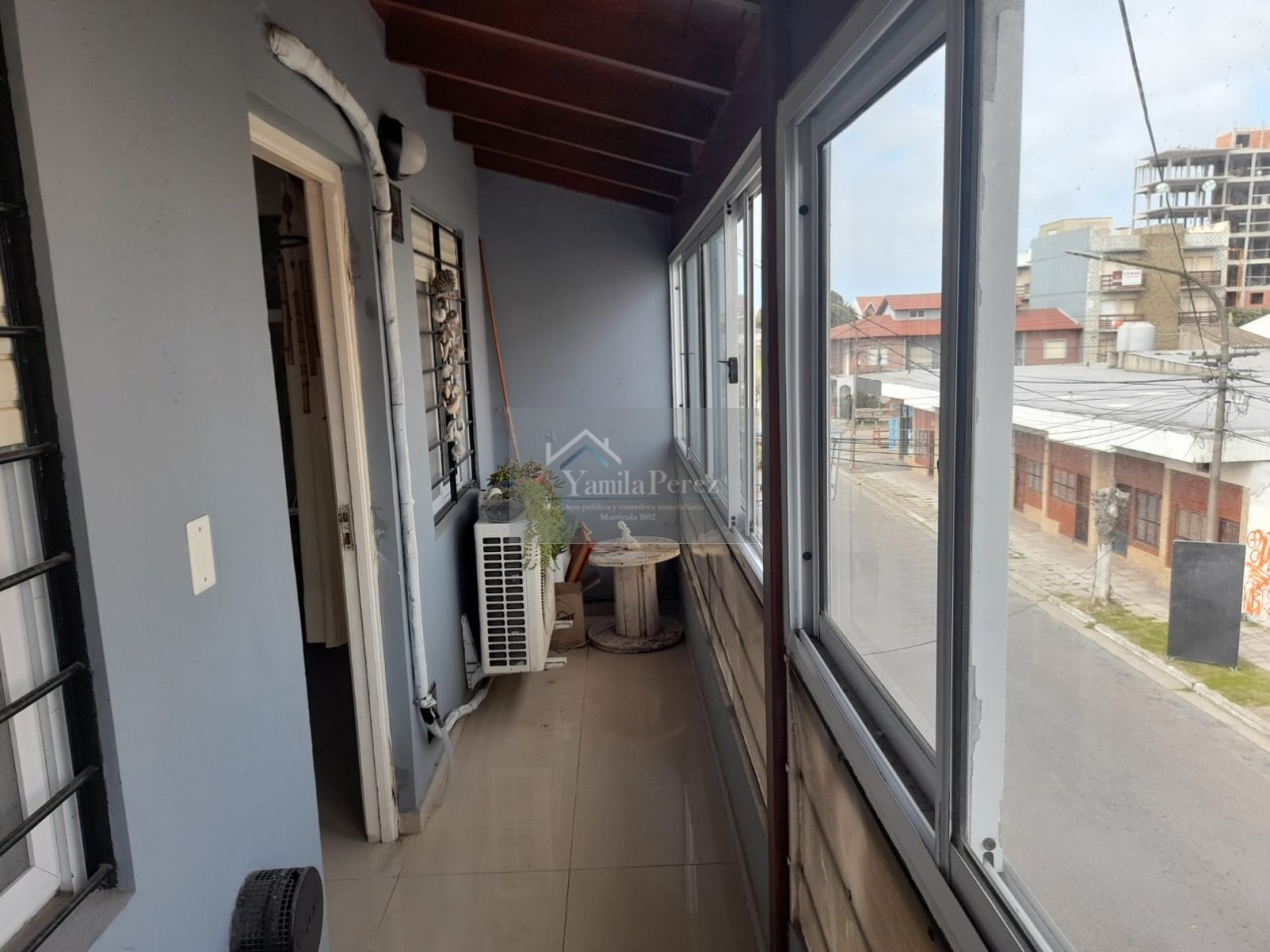 Dpto. 2 amb. Con gas natural. En venta