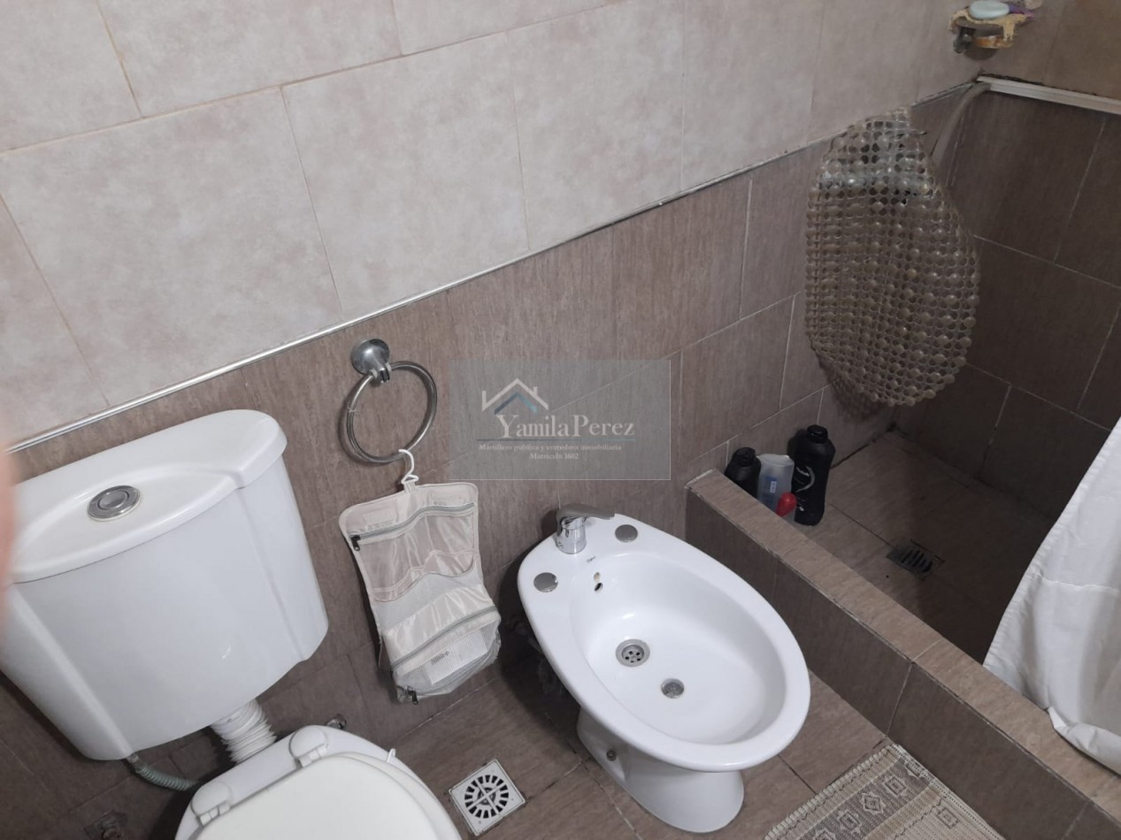 Dpto. 2 amb. Con gas natural. En venta