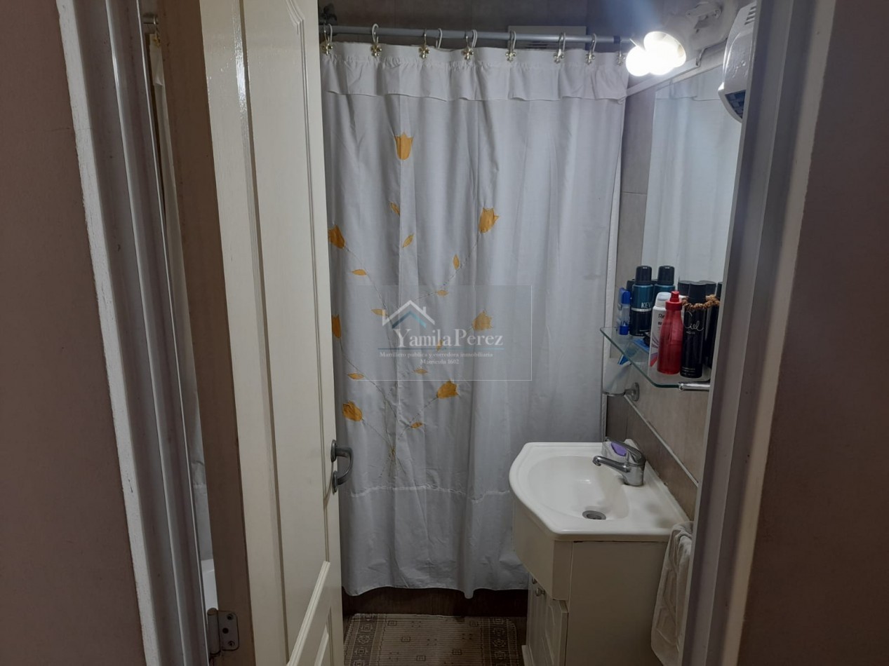 Dpto. 2 amb. Con gas natural. En venta