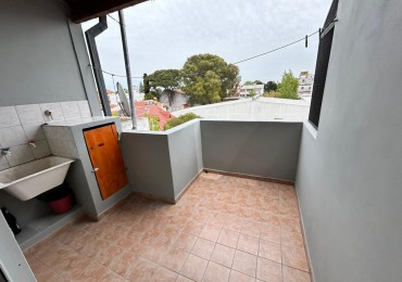 Dpto. Calle 4 entre 33 y 34. Santa Teresita